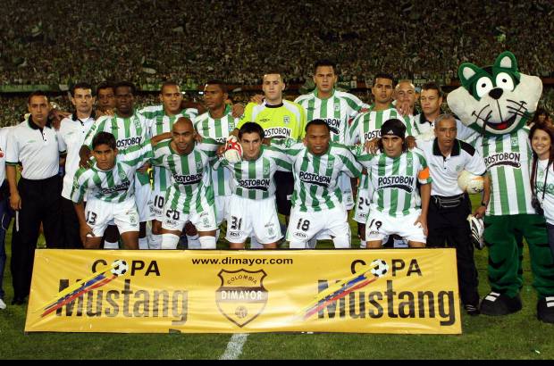 - 2007-II. Arriba: Gerardo Madrigal (kinesi&#243;logo), Carmelo Valencia, Aldo Leao Ram&#237;rez, Iv&#225;n Hurtado, David Ospina, Humbertro Mendoza, Diego Toro, Carlos Mario &#193;lvarez (kinesi&#243;logo). Abajo: Jos&#233; Amaya, Estiven V&#233;lez, Fernando Martel, Camilo Z&#250;&#241;iga, Sergio Galv&#225;n y Luis Fernando Mu&#241;oz (utilero). T&#233;cnico: &#211;scar H&#233;ctor Quintabani, colombo-argentino.