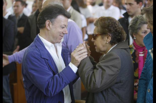 Colprensa - Santos recibi&#243; un amplio apoyo de los colombianos y gan&#243; en todos los departamentos, excepto en Putumayo.