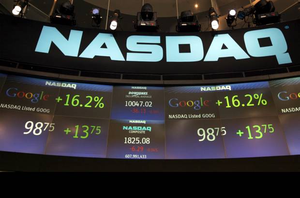 13. - Se calcula que los activos de Google asciende a 72.574 millones de dólares.