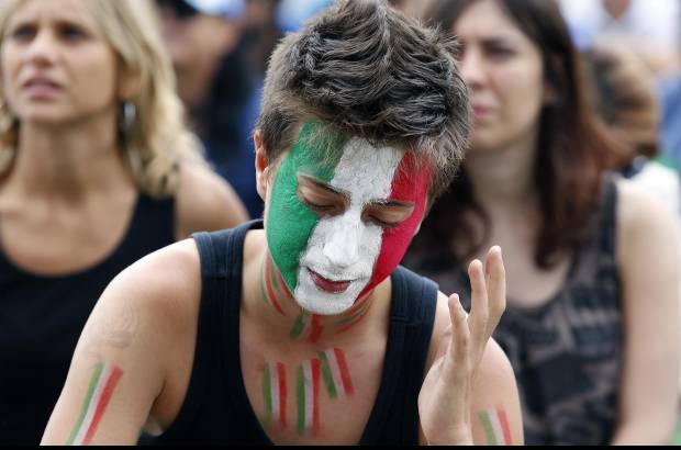 Reuters - El empate con Nueva Zelanda fue como una derrota para los italianos que siguen esperando más de su selección.