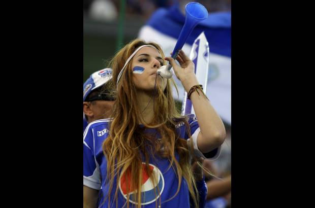 Colprensa - Millonarios alcanz&#243; la estrella 14 al superar en la gran final de la Liga Postob&#243;n II-2012 al Independiente Medell&#237;n. Dram&#225;tica definici&#243;n desde los penaltis despu&#233;s de empatar 0-0 en la ida y 1-1 este domingo.