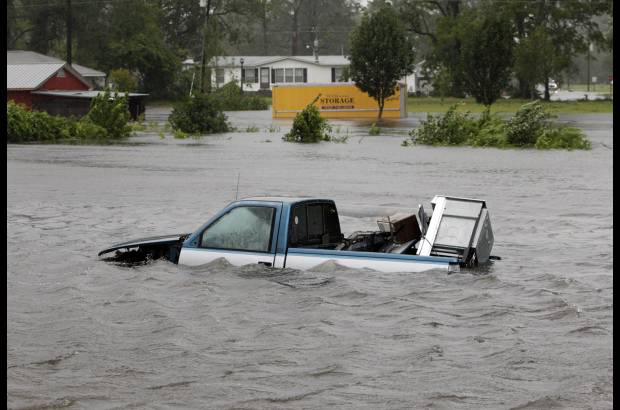 AP - Los efectos m&#225;s visibles de Irene se encuentran en las zonas inundadas.