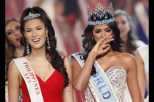 AP - El evento, en el que las j&#243;venes desfilaron en distintos trajes, tuvo lugar en el centro de exposiciones de Earl&#39;s Court y se trata de la sexag&#233;sima edici&#243;n de Miss Mundo.