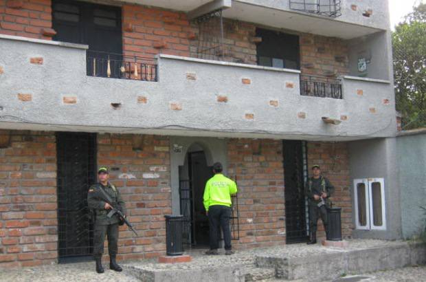 Cortes&#237;a: Polic&#237;a - Los bienes est&#225;n ubicados en Medell&#237;n, Rionegro, Bello, Envigado e Itagu&#237; en Antioquia, en Bucaramanga y en la ciudad de Bogot&#225;.