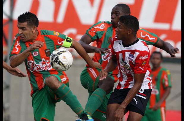 Julio C&#233;sar Herrera - Envigado super&#243; por 2-0 a Junior.