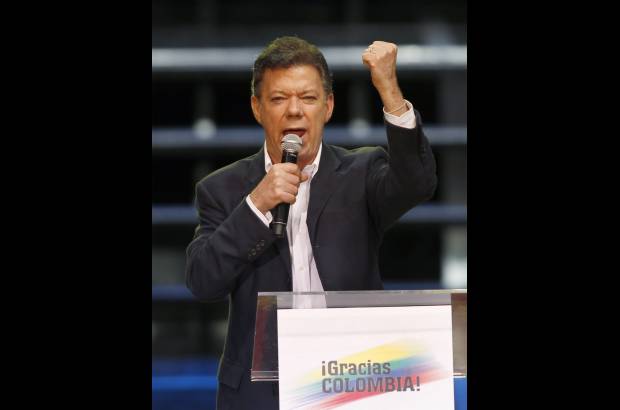 Reuters - Santos enfatizó que mientras las Farc ataquen a Colombia no habrá diálogo.