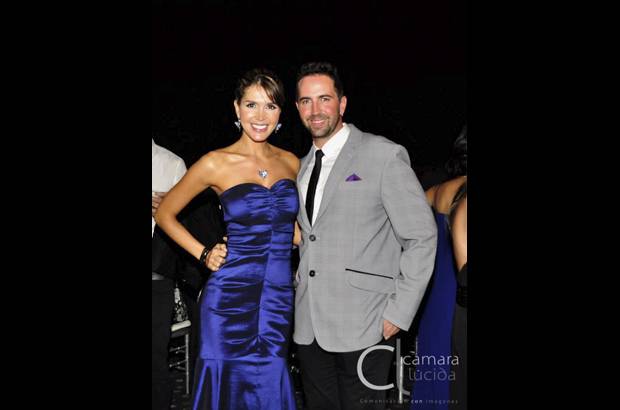 Foto Cámara Lúcida - Isabel Cristina Estrada y Lucas Arnau.