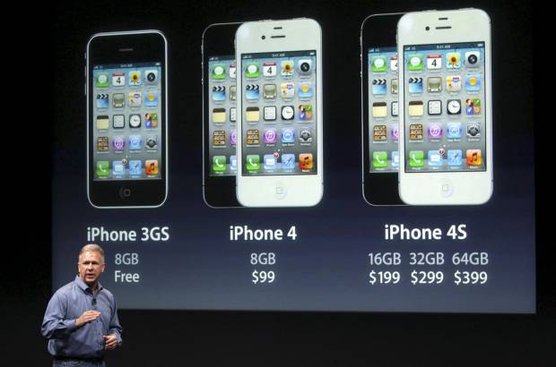 Archivo - Aunque se esperaba que Apple denominara a su siguiente generaci&#243;n de iPhone como el cinco, lo llamo iPhone 4S. Esta nueva evoluci&#243;n se lanz&#243; en octubre de 2011, cuando ya hab&#237;a muerto Steve Jobs.