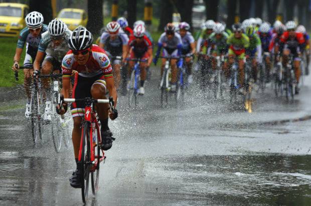 Manuel Saldarriaga - Las estrellas, los pequeños y los veteranos se gozaron la ruta del Clásico EL COLOMBIANO-Indeportes Antioquia.