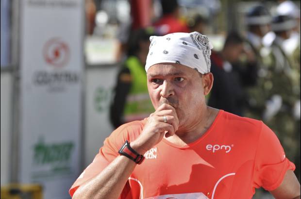 Esteban Jaramillo y Sebasti&#225;n Salazar - M&#225;s de 10 mil competidores se dieron cita en esta hist&#243;rica cita deportiva que se corr&#237;a en las modalidades de 5, 10, 21 y 42 kil&#243;metros.