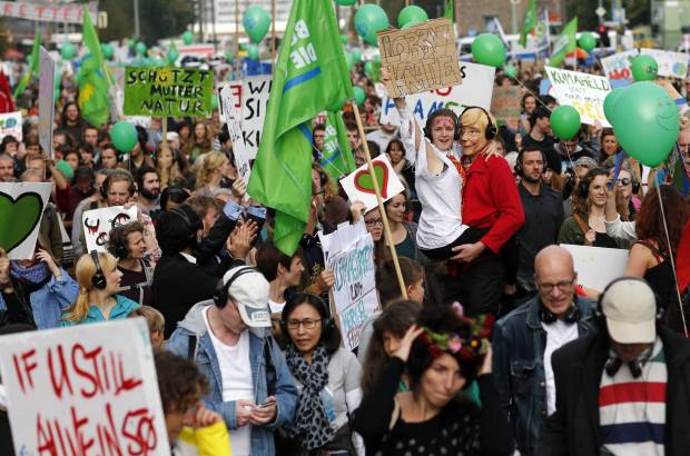 Reuters - Medell&#237;n, Bogot&#225;, Nueva York, Londres, Par&#237;s, Berl&#237;n, Nueva Delhi, Melbourne, Estambul, Lagos, Johannesburgo y R&#237;o de Janeiro, fueron algunas de las ciudades que marcharon contra el cambio clim&#225;tico.