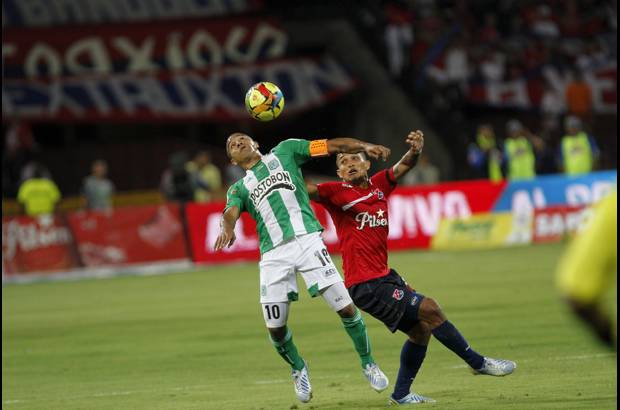 Hern&#225;n Vanegas - Macnelly Torres no estuvo muy acertado en los pases, aunque en la jugada del gol fue el encargado de habilitar a Valencia.