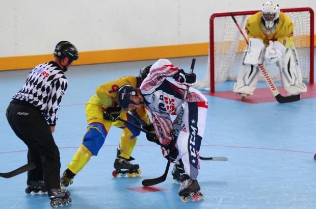COLPRENSA - En el segundo partido de hockey de los Juegos Mundiales que se realizan en Cali, Colombia perdi&#243; en su primer partido 3-0 con Estados Unidos.