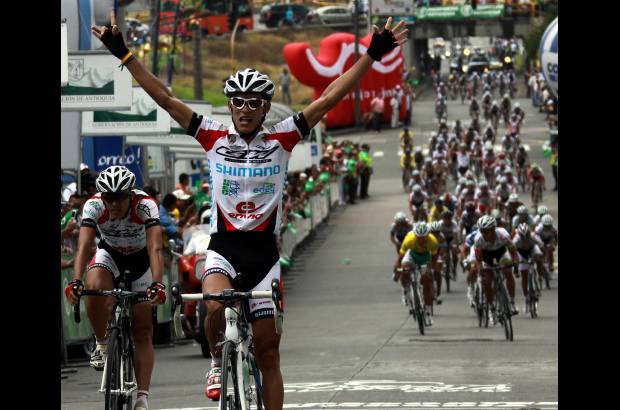 Róbinson Sáenz - El pedalista tolimense Jaime Vergara, del equipo GW Shimano, se impuso en la undécima etapa de la Vuelta a Colombia-60 años.