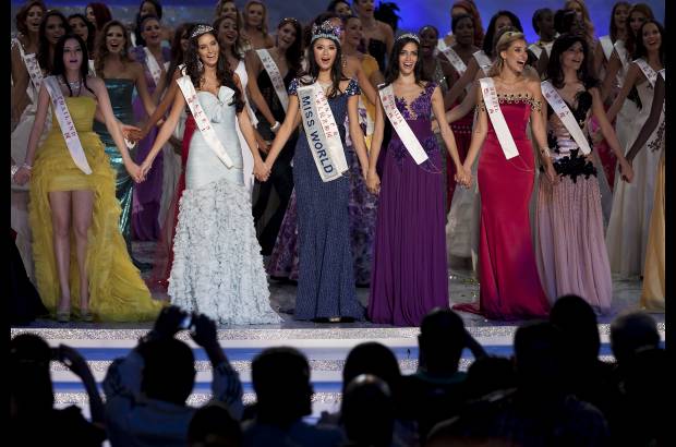 Foto AP - Entre las 15 finalistas s&#243;lo hubo dos latinoamericanas, las representantes de M&#233;xico y Brasil -Mariana Berumen y Mariana Notarangelo respectivamente-, adem&#225;s de la espa&#241;ola Arantzaz&#250; Est&#233;vez.