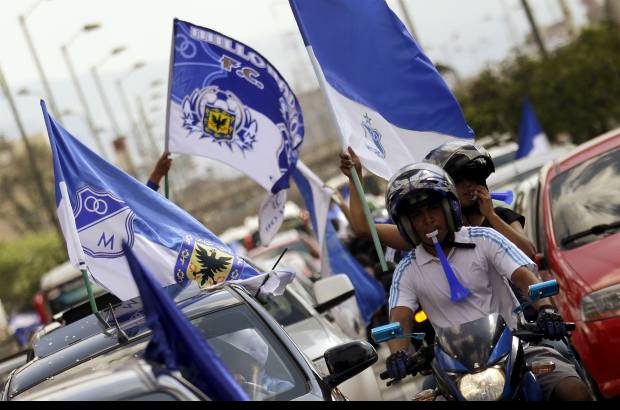 Colprensa - Millonarios alcanz&#243; la estrella 14 al superar en la gran final de la Liga Postob&#243;n II-2012 al Independiente Medell&#237;n. Dram&#225;tica definici&#243;n desde los penaltis despu&#233;s de empatar 0-0 en la ida y 1-1 este domingo.