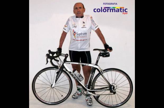 Cortes&#237;a - Mart&#237;n Emilio Cochise Rodr&#237;guez, figura y leyenda del ciclismo colombiano.