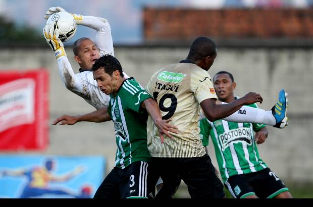 Juan Antonio S&#225;nchez - Itag&#252;&#237; super&#243; 1-0 a Nacional en el estadio Metropolitano Ditaires.