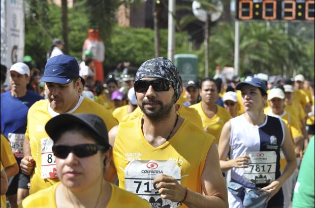 Esteban Jaramillo y Sebastián Salazar - Más de 10 mil competidores se dieron cita en esta histórica cita deportiva que se corría en las modalidades de 5, 10, 21 y 42 kilómetros