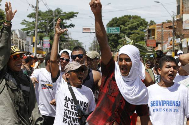 Donaldo Zuluaga - La manifestación arrancó, como estaba previsto, a las 9:00 a.m. Viva del paro cívico nacional, es una de las principales consignas con las que desenvuelve.