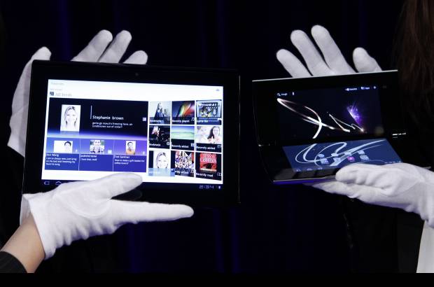 Reuters - Sony busca competir con su tableta en un mercado encabezado por el popular iPad de Apple.