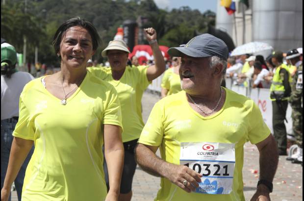Esteban Jaramillo y Sebastián Salazar - Más de 10 mil competidores se dieron cita en esta histórica cita deportiva que se corría en las modalidades de 5, 10, 21 y 42 kilómetros.