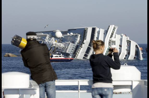 Reuters - La nave efectuaba un crucero por el Mediterr&#225;neo., que sali&#243; del puerto de Civitavecchia (centro) con destino Savona (norte) para iniciar el viaje con escalas en Palermo (Sicilia), Cagliari (Cerde&#241;a), Palma de Mallorca (Espa&#241;a), Barcelona (Espa&#241;a), Marsella (Francia) y regreso a Savona.