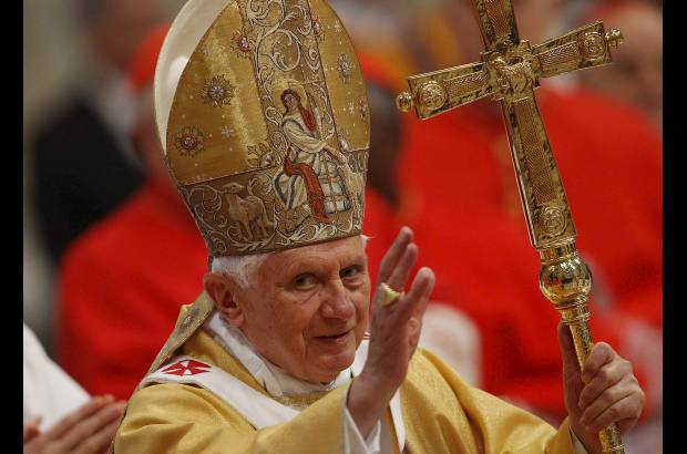 REUTERS - Benedicto XVI es el pont&#237;fice n&#250;mero 265 de la Iglesia Cat&#243;lica, obispo de Roma y s&#233;ptimo Jefe del Estado Vaticano.