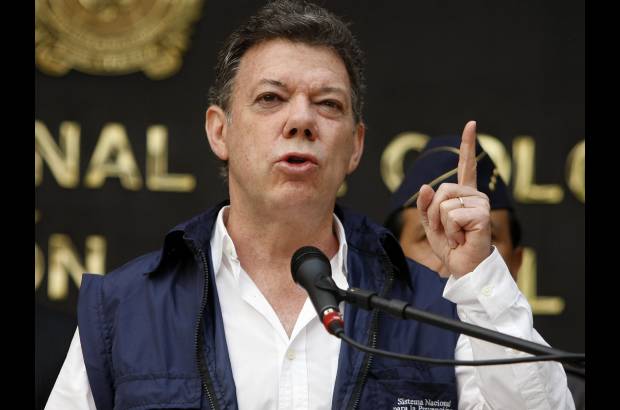 Colprensa - El mandatario Juan Manuel Santos dijo que se entregar&#225; una recompensa de cinco mil millones de pesos por la muerte de alias Cuchillo.