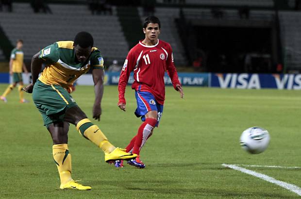 Colprensa - Australia remontó dos veces, primero con el gol de Thomas Oar, a los 26, luego de rematar frente a la boca del arco un saque de banda de Rhyan Grant, el cual los zagueros ticos dudaron en repeler.