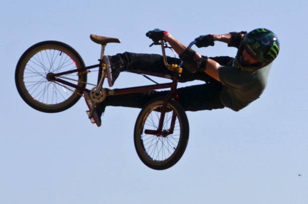 - Freestyle Vert es una de las cinco ramas que hacen parte de esta competencia y se desarrolla en una rampa.