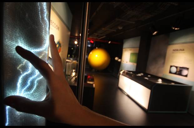 FOTO EL COLOMBIANO - El Planetario de Medell&#237;n Jesus Emilio Ram&#237;rez Gonz&#225;lez ofrece un escenario a la altura de los m&#225;s modernos del mundo, dedicado a la labor cient&#237;fica y educativa de la ciudad. Est&#225; integrado a la mayor zona l&#250;dica, tecnol&#243;gica y cient&#237;fica de la capital antioque&#241;a.