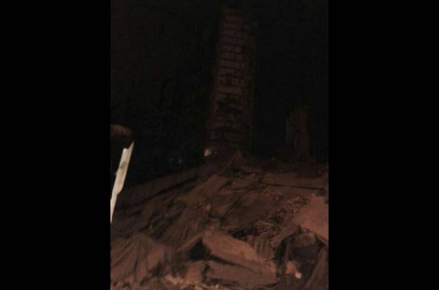 Cortes&#237;a - La alcaldesa encargada de Medell&#237;n, Claudia Restrepo, le solicit&#243; a la comunidad que no se acerque al edificio en carro, pues obstaculizar&#225;n la entrada de los veh&#237;culos de socorro.