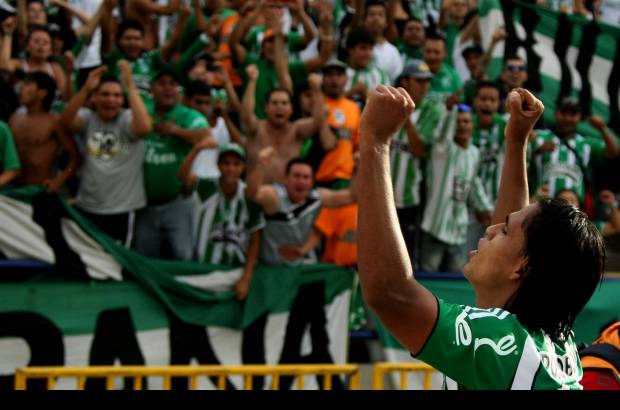 Jaime P&#233;rez - Jairo Palomino se ha convertido en salvador de Nacional. Adem&#225;s de batallar en el medio campo, sus goles han hecho diferencia en el verde. Primero ante el Cali y ahora ante Tolima.
