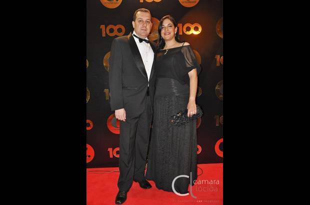 Foto Cámara Lúcida - Jaime Jaramillo y Lina Saldarriaga.