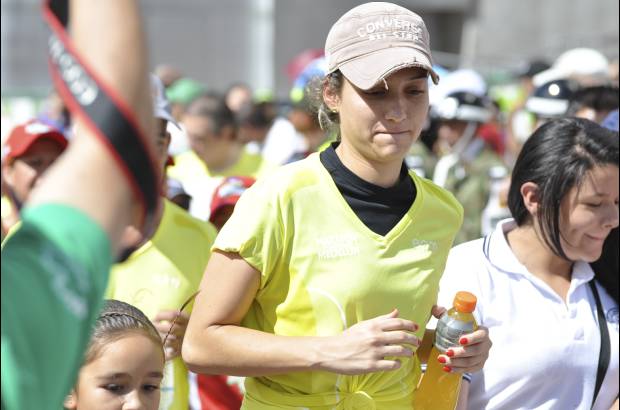 Esteban Jaramillo y Sebastián Salazar - Más de 10 mil competidores se dieron cita en esta histórica cita deportiva que se corría en las modalidades de 5, 10, 21 y 42 kilómetros