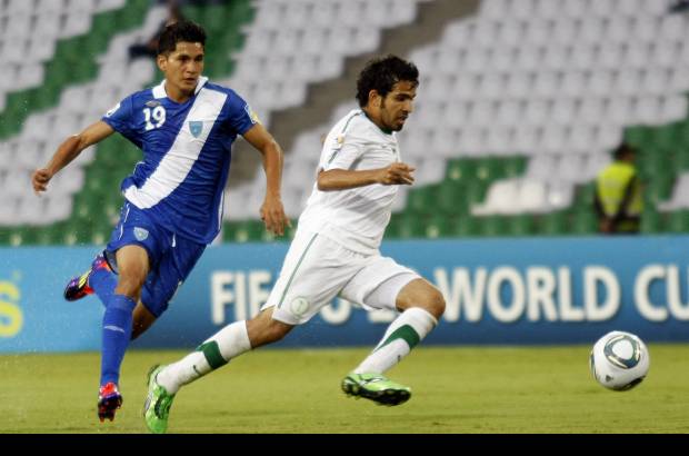 Colprensa - Entre los planes de muchos no estaba que Arabia se instalara en los octavos de final del Mundial, pero el fútbol que ha mostrado en sus dos presentaciones hace pensar que le alcanza para seguir escalando en el torneo.