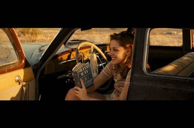 Cortes&#237;a - Cuando rod&#243; la pel&#237;cula Kristen Stewart ten&#237;a 17 a&#241;os. Pero se estren&#243; cuando ten&#237;a 23.