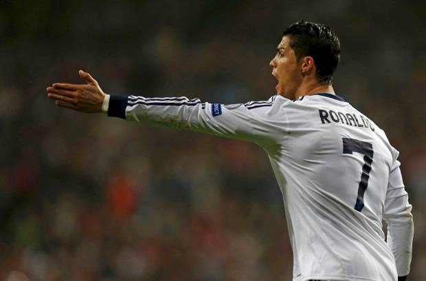 REUTERS - El partido se puso en bandeja para el Real Madrid, aunque conjunto de Mourinho no finalizaba sus acciones.