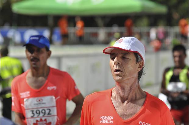 Esteban Jaramillo y Sebasti&#225;n Salazar - M&#225;s de 10 mil competidores se dieron cita en esta hist&#243;rica cita deportiva que se corr&#237;a en las modalidades de 5, 10, 21 y 42 kil&#243;metros.