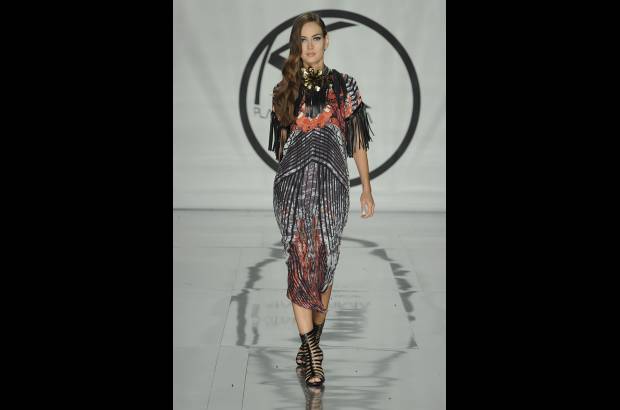 - La cartagenera busca llegarle hoy a una mujer más joven.