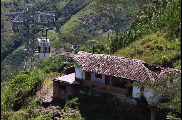 R&#243;binson S&#225;enz - El telef&#233;rico de Nari&#241;o tuvo una inversi&#243;n de 3.212 millones de pesos.