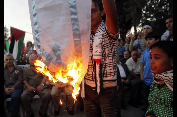 Reuters - &quot;Es un momento muy emocionante. Haber llegado hasta aqu&#237; nos llena de una felicidad enorme. Esperamos que los que nos apoyan nos sigan ayudando para acabar con la ocupaci&#243;n israel&#237; y ser libres&quot;, dijo, Hala Sharif, una mujer en la cuarentena residente en Ramala.