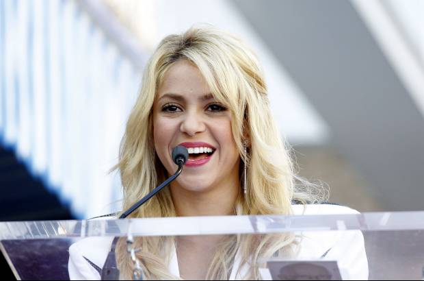 Reuters - La estrella est&#225; situada frente al Hotel W, cerca de las de Pat Boone y Angelica Houston.