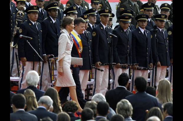 Reuters - Muy elegante estaba la nueva primera dama, Mar&#237;a Clemencia Rodr&#237;guez.