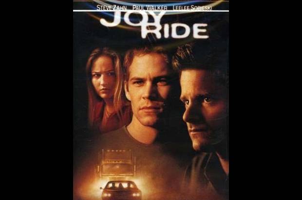Cortes&#237;a - Nunca juegues con extra&#241;os fue una pel&#237;cula de 2001.