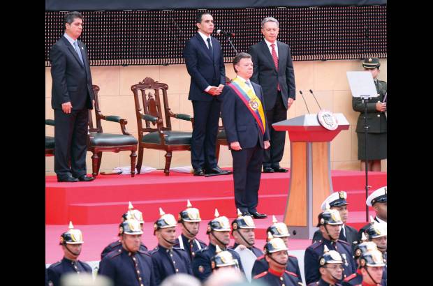 Colprensa - El nuevo mandatario de los colombianos precis&#243; quebuscar&#225; normalizar las relaciones con Ecuador y Venezuela a trav&#233;s del di&#225;logo directo y la cooperaci&#243;n.
