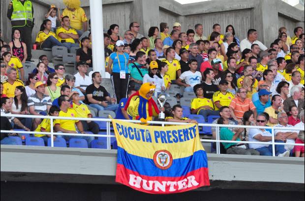 Colprensa - Fiesta en Pereira este sábado para los juegos Ecuador-Costa Rica y Arabia Saudita-Nigeria.