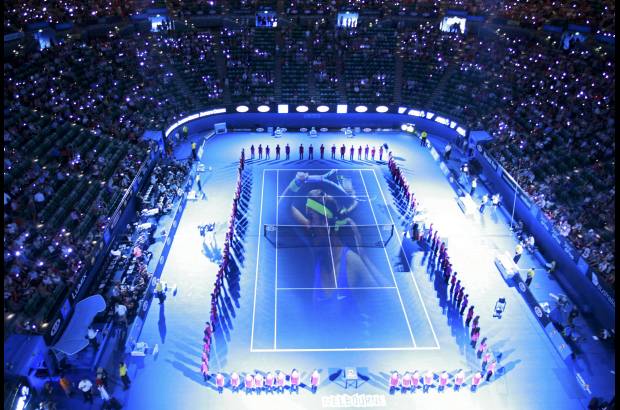 Reuters - La bielorrusa era un cicl&#243;n en la pista y le endos&#243; un 6-0 demoledor, tras 1 hora y 20 minutos de juego, que le permiti&#243; alzar el trofeo de vencedora.