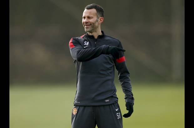- El experimentado jugador gales, Ryan Giggs, ajustar&#225; su partido n&#250;mero 1.000 por competiciones oficiales.